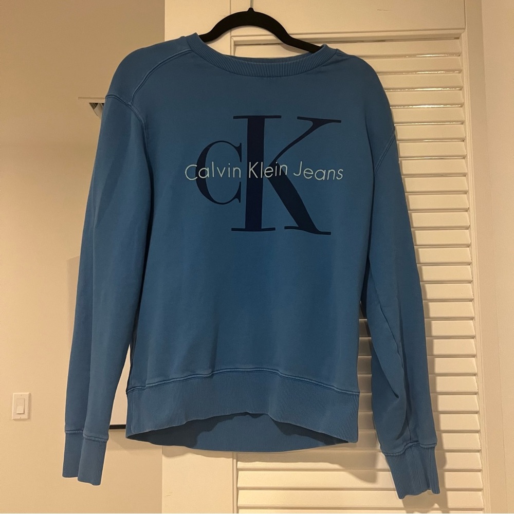 Calvin Klein sweatshirt
